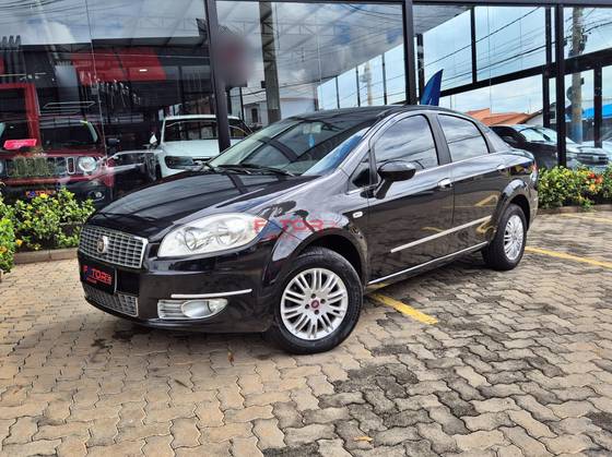 FIAT LINEA 1.8 ESSENCE 16V FLEX 4P MANUAL